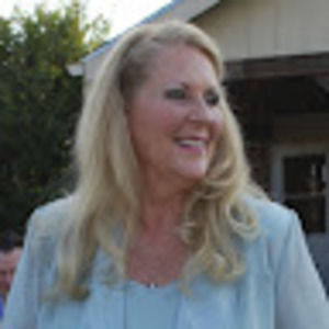 Meet your Posher, Jeanette